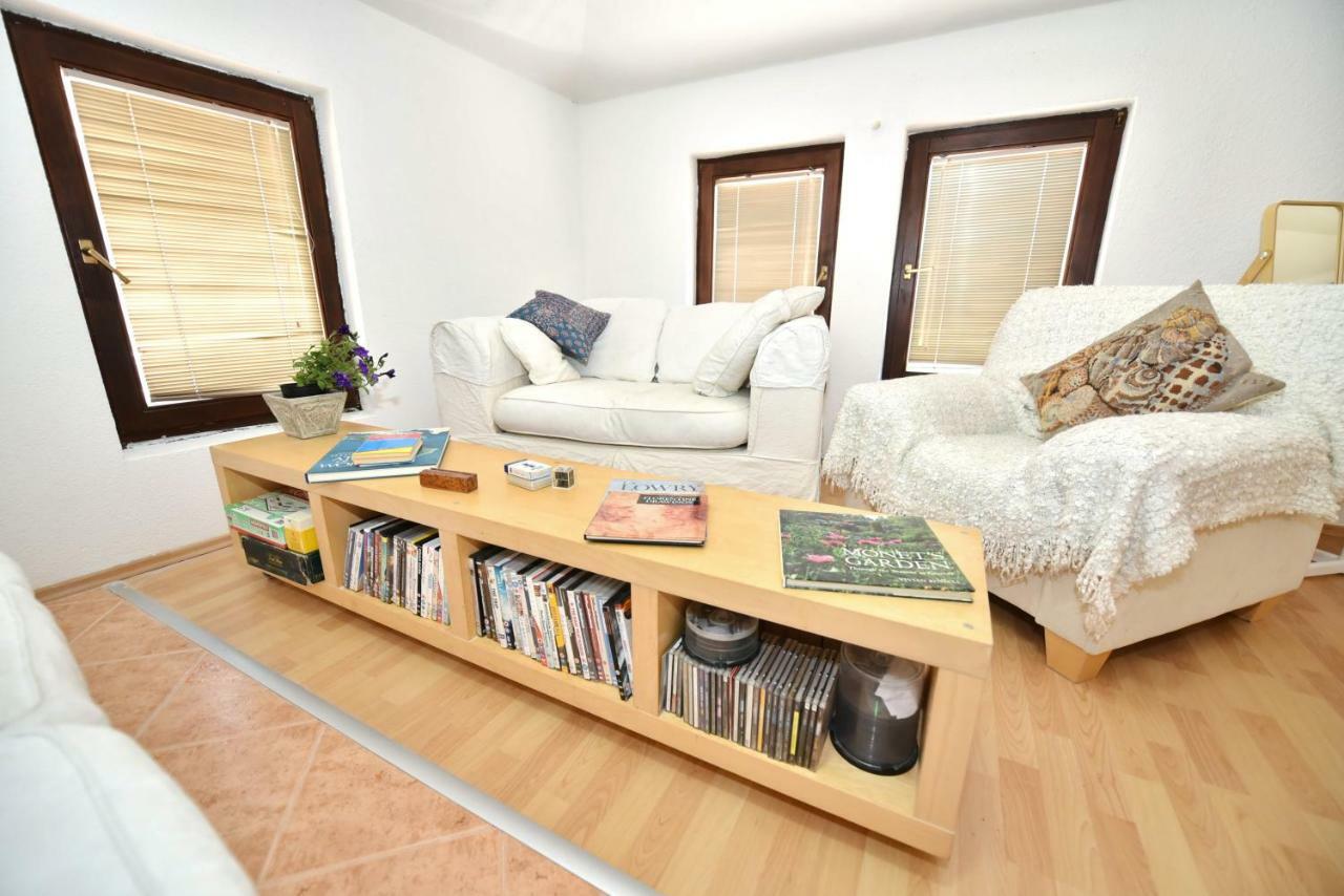 Number Nine Apartment Ohrid Ngoại thất bức ảnh